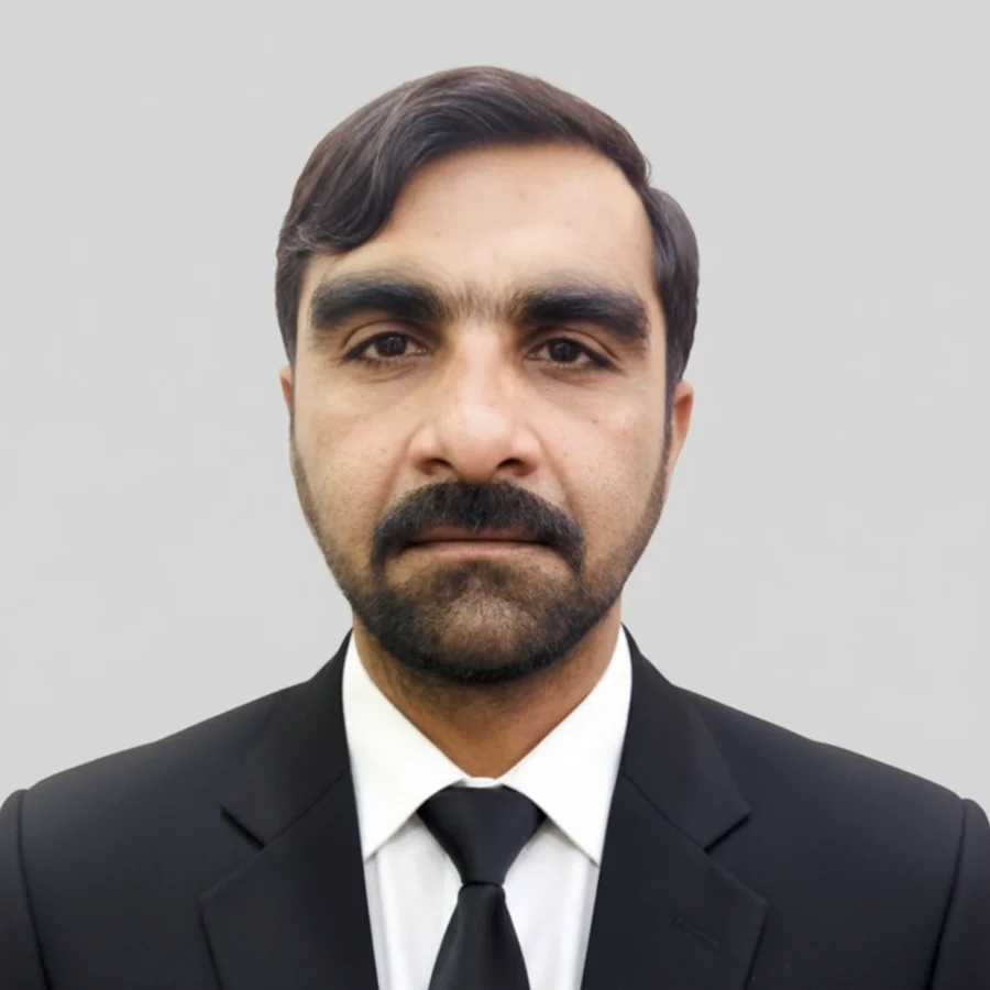 Muhammad Tariq, Graphic Designer: Rank Rays